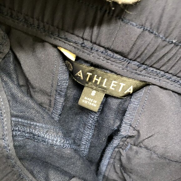 Athleta Navy Linen Shorts Size 8 but fit like a 6 - Picture 7 of 8